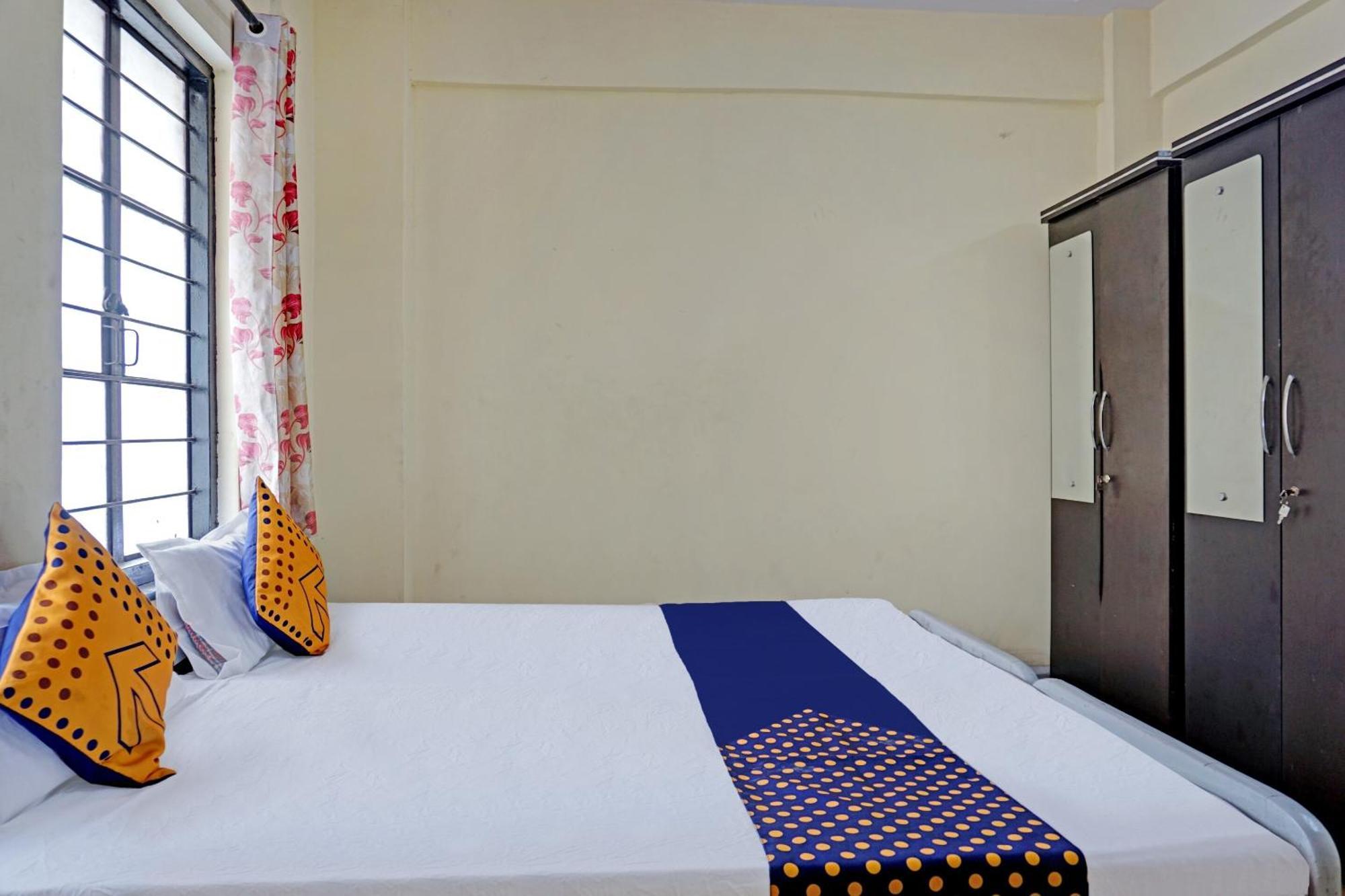 Spot On Hotel Prakash Residency, Near Hanuman Gym Ajmera Colony, Pimpri Exterior photo